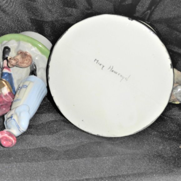 15" high BEER STEIN Hand Made & Painted Signed Mary Howroyd Collectible Mug - Picture 8 of 8